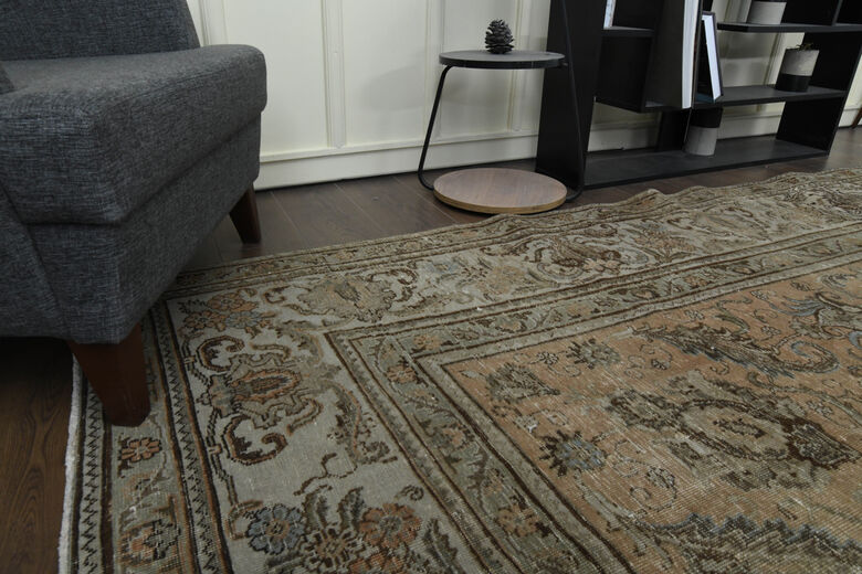 Handwoven Vintage Persian Rug