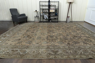 Handwoven Vintage Persian Rug - Thumbnail