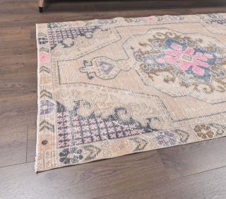 Vintage Area Rug - Thumbnail