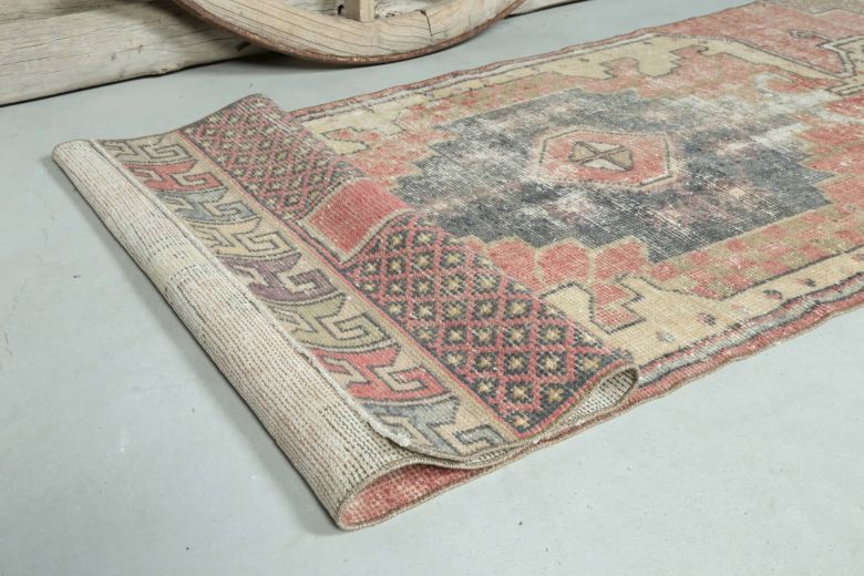 Vintage Runner Rug - 24373