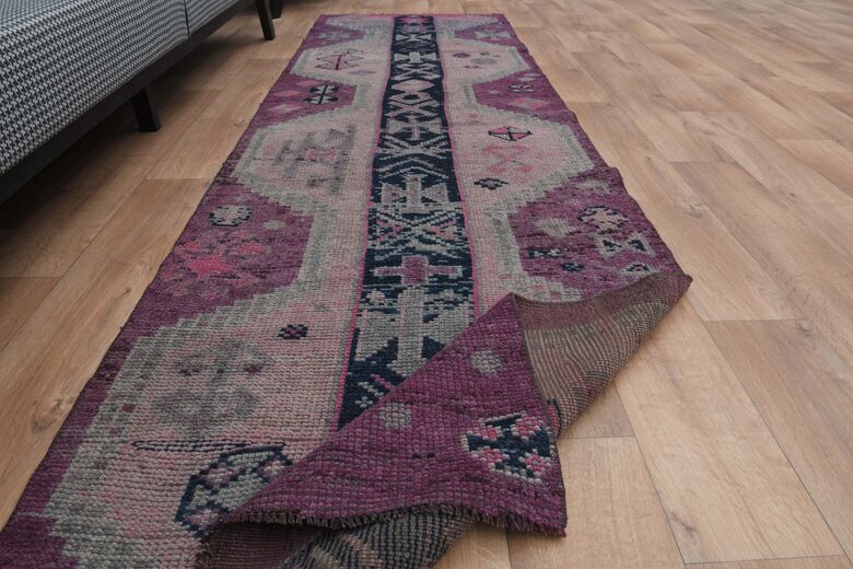 Purple Black Vintage Runner