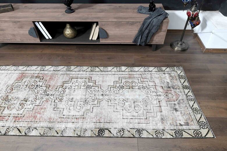 3x10, Faded Red Vintage Anatolian Runner