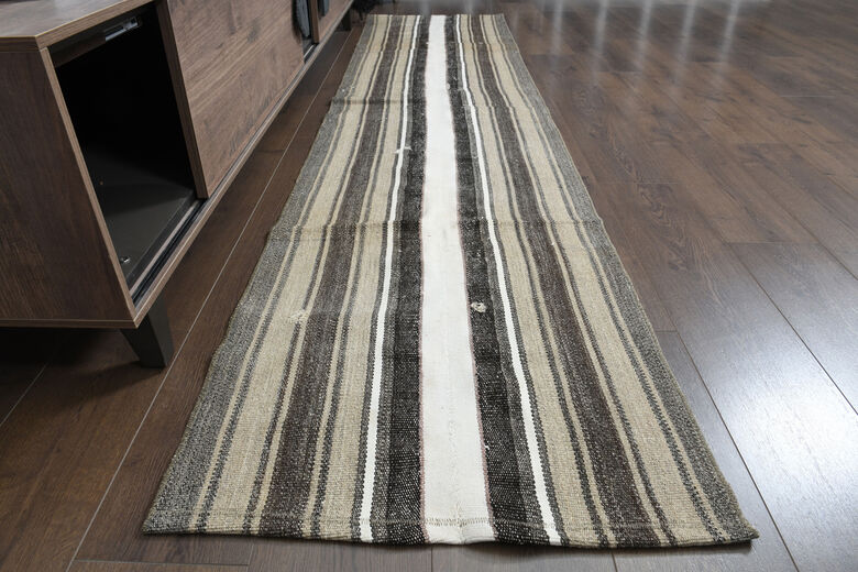 2x9, Boho Decor Turkish Kilim Runner