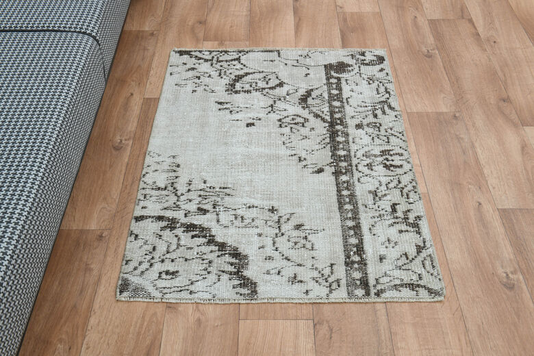 3x4, Brown Details Neutral Vintage Oushak Rug