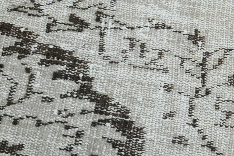 3x4, Brown Details Neutral Vintage Oushak Rug