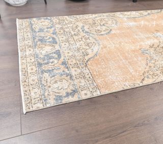 Vintage Floral Runner Rug - Thumbnail