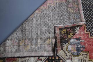 Vintage Area Rug - Thumbnail