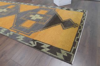 Vintage Runner Rug - Thumbnail