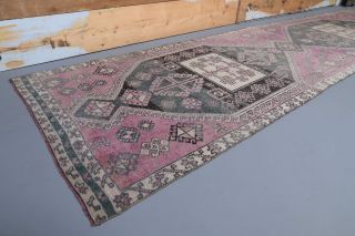 Vintage Runner Rug - Thumbnail