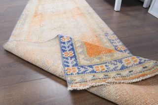 Vintage Runner Rug - Thumbnail