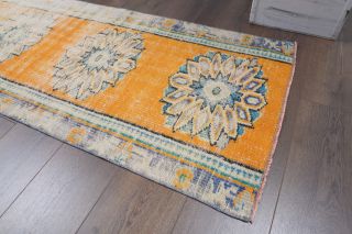 Vintage Runner Rug - Thumbnail