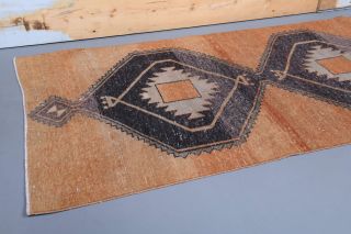 Vintage Runner Rug - 28783 - Thumbnail