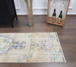 Vintage Runner Rug - Thumbnail