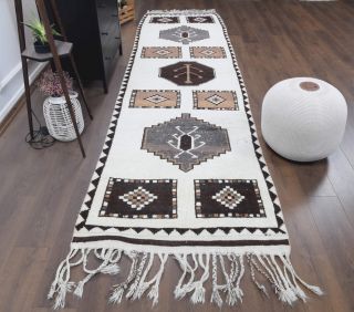 White Vintage Runner Rug - Thumbnail