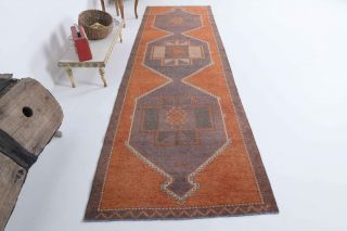 Vintage Runner Rug - Thumbnail