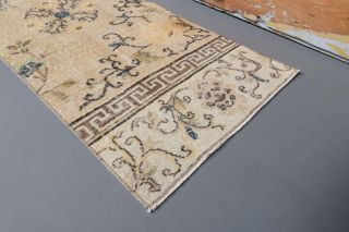 Vintage Runner Rug - Thumbnail