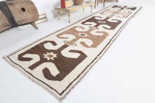 Turkish Vintage Runner Rug - Thumbnail