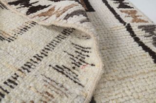 Iconic Pattern - Vintage Runner Rug - Thumbnail