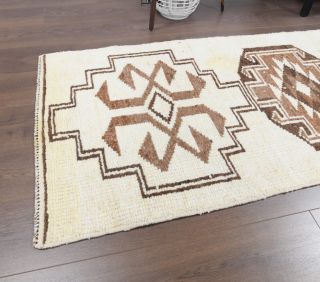 Turkish Vintage Runner Rug - Thumbnail