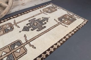 Vintage Runner Rug - Thumbnail