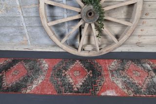 Narrow Turkish Vintage Runner Rug - Thumbnail