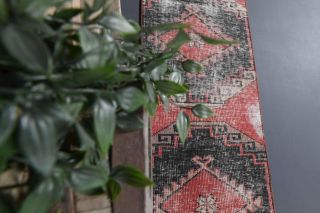 Narrow Turkish Vintage Runner Rug - Thumbnail