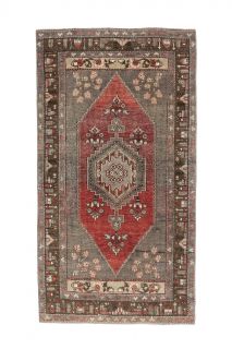 Turkish Vintage Accent Rug - Thumbnail