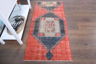 Vintage Small Rug - Thumbnail