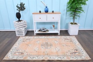 Vintage Area Rug - Thumbnail