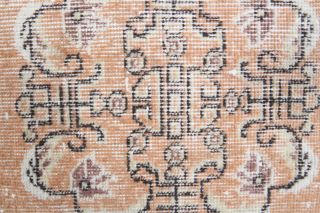 Vintage Area Rug - Thumbnail