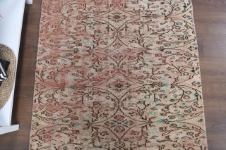 Vintage Accent Rug - Thumbnail