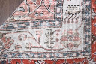 Vintage Accent Rug - Thumbnail