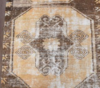 Vintage Runner Rug - Thumbnail