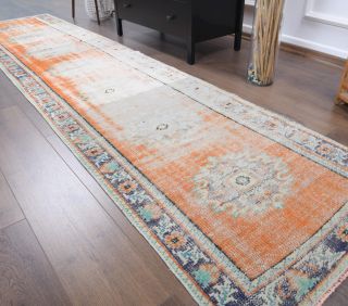 Vintage Runner Rug - Thumbnail