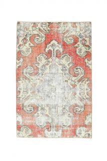 Vintage Throw Rug - Thumbnail