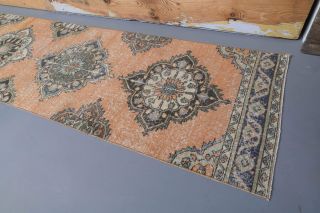 Vintage Runner Rug - Thumbnail