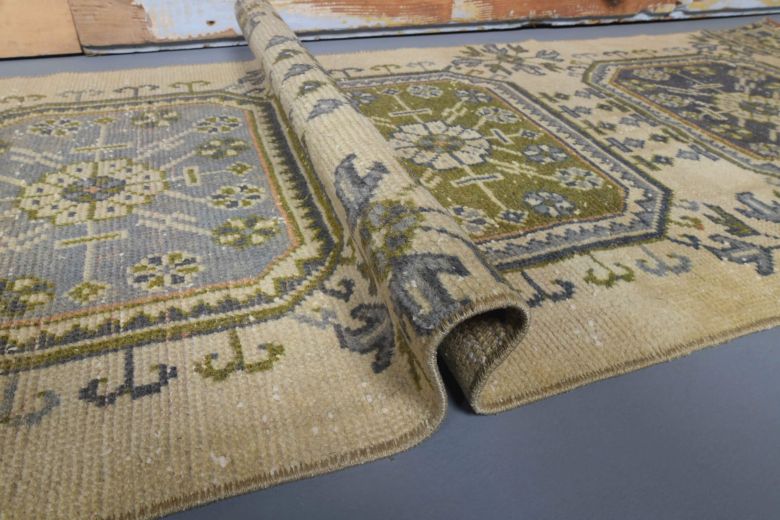 Vintage Runner Rug - 29077