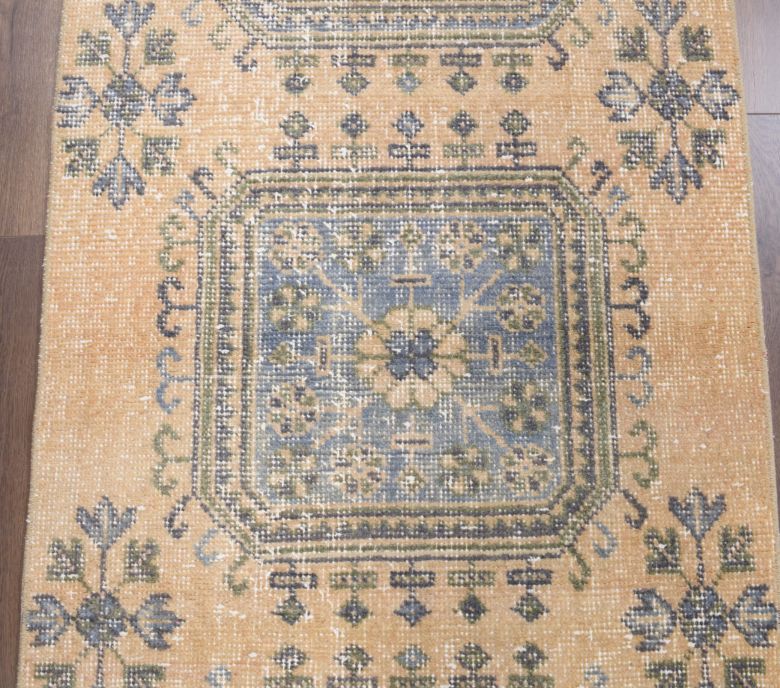 Vintage Runner Rug - 29086