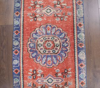 Vintage Runner Rug - Thumbnail