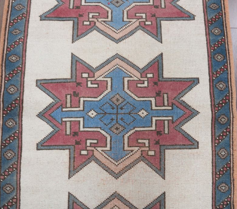 Boho Vintage Runner Rug With Pastel Tones