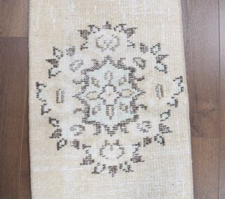 Vintage Neutral Runner Rug - Thumbnail