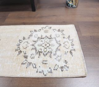 Vintage Neutral Runner Rug - Thumbnail