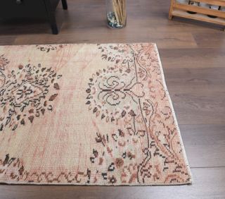 Vintage Runner Rug - Thumbnail