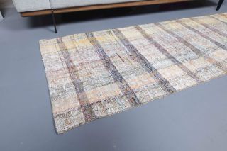 Vintage Runner Rug - Thumbnail