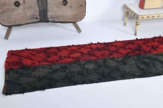 Red & Black Vintage Runner Rug - Thumbnail