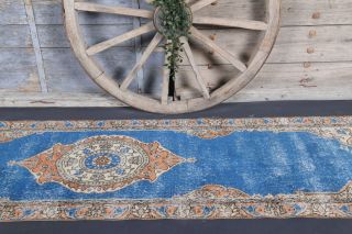 Turkish Vintage Runner Rug - Thumbnail