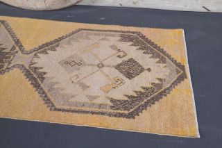 Vintage Runner Rug - Thumbnail