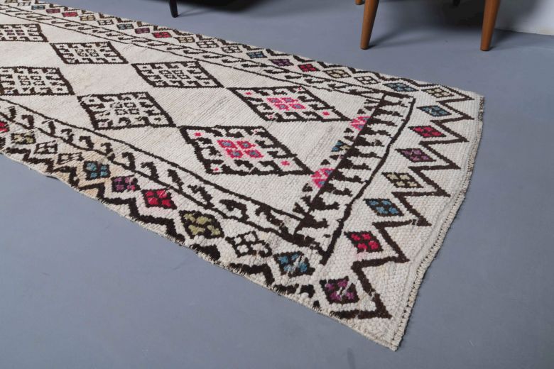 Boho Chic White Vintage Runner Rug