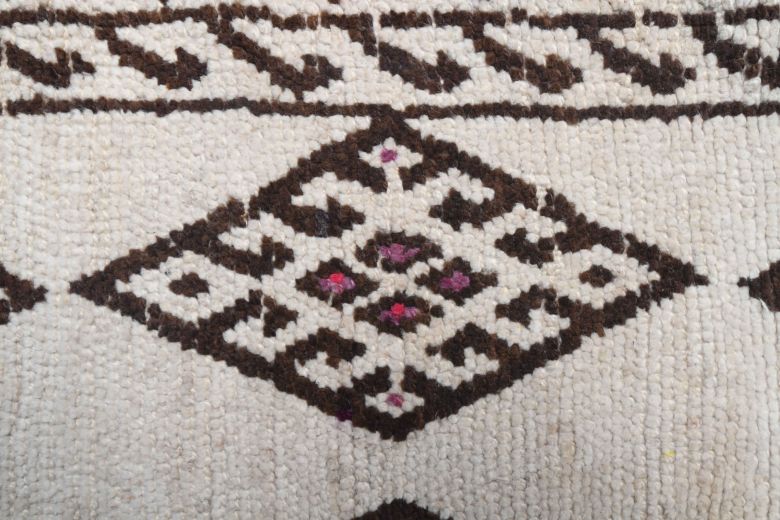 Boho Chic White Vintage Runner Rug