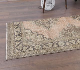 Vintage Runner Rug - Thumbnail